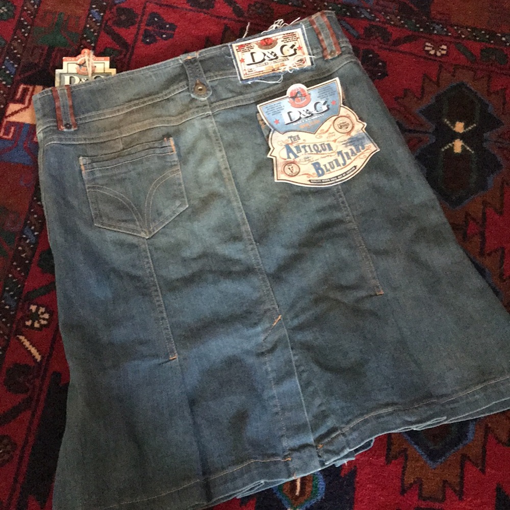 Dolce and Gabbana denim skirt! - Picture 16 of 16